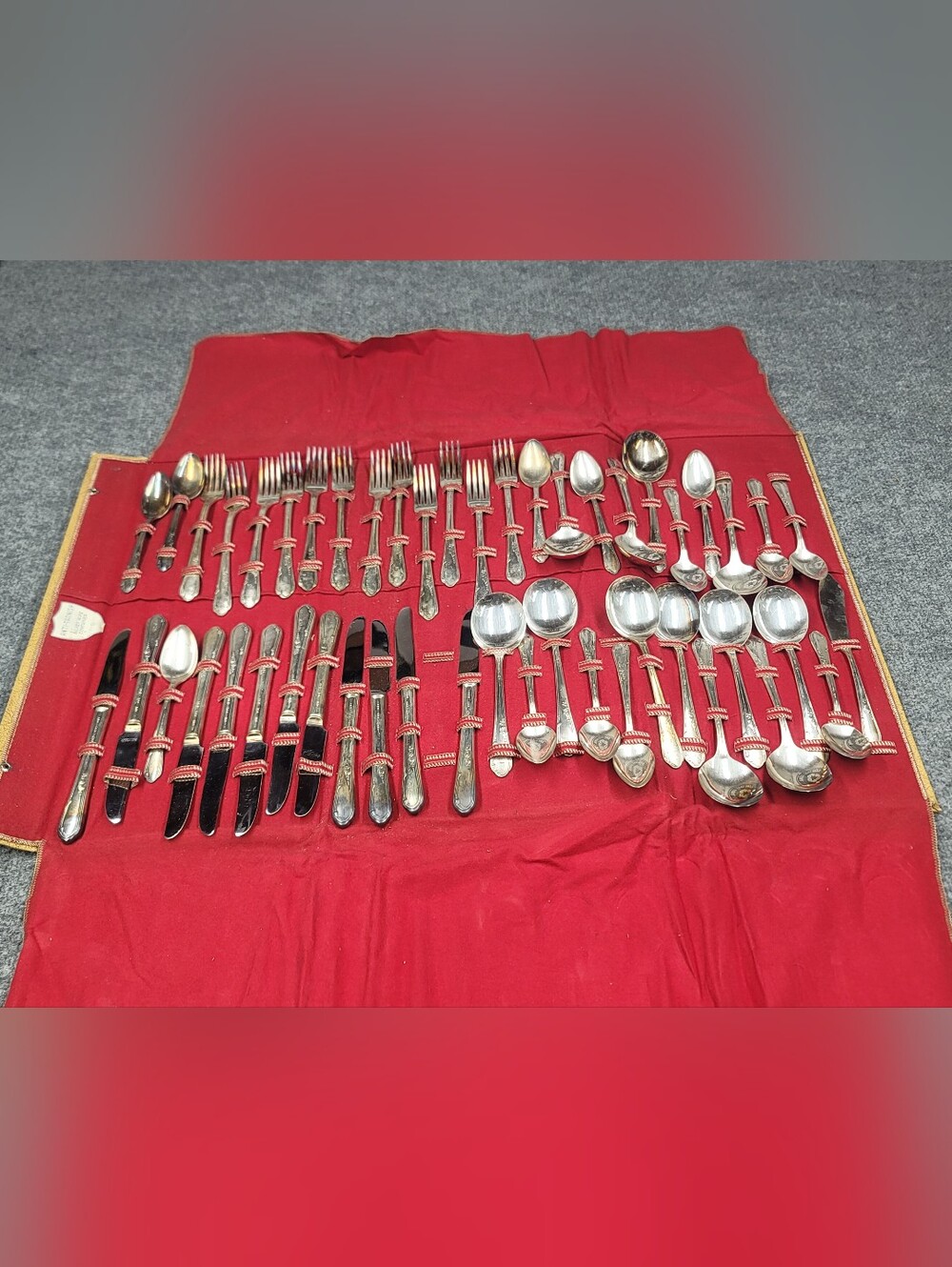 Vintage 1881 Rogers Oneida Silver Plate Silverware Flatware 49 Piece Set